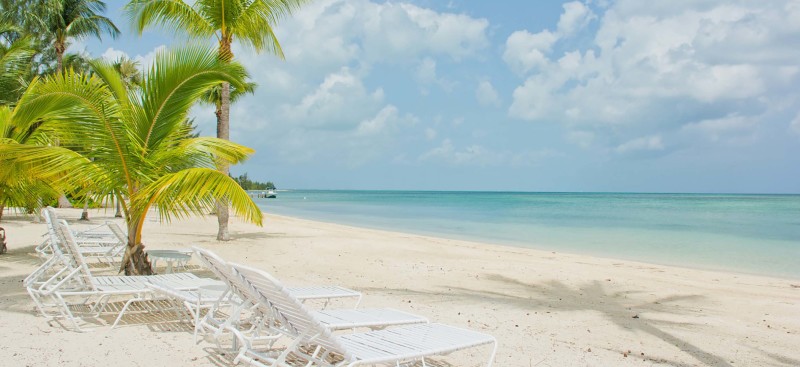 Cayman Kai Vacation Rentals | Gardens of The Kai #9