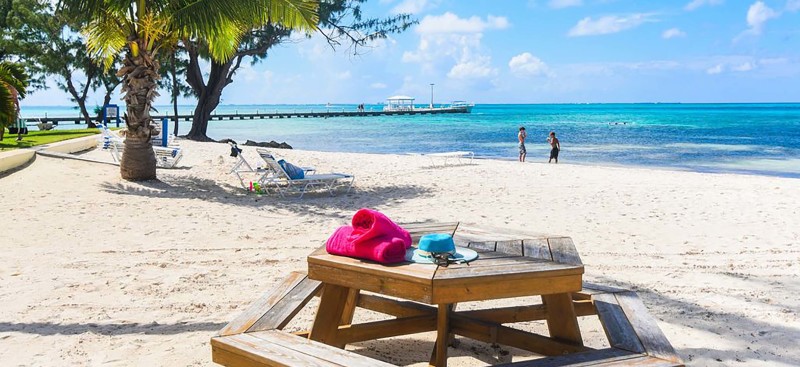 Cayman Kai Vacation Rentals | Retreat At Rum point #12