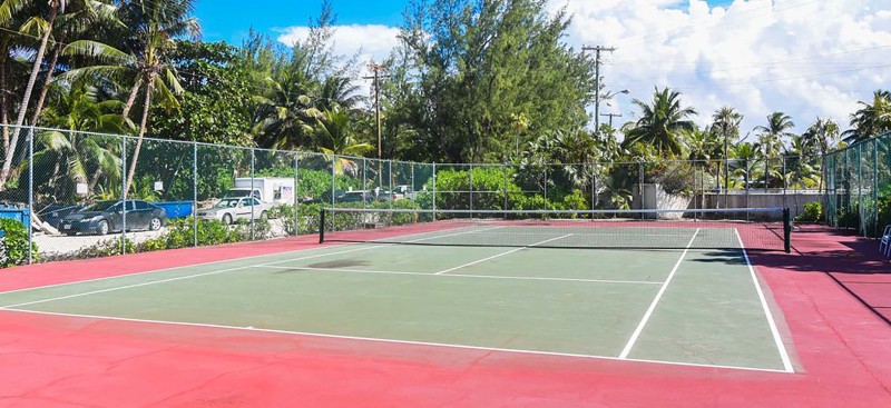 Retreat At Rum Point Amenities - Tennis Court