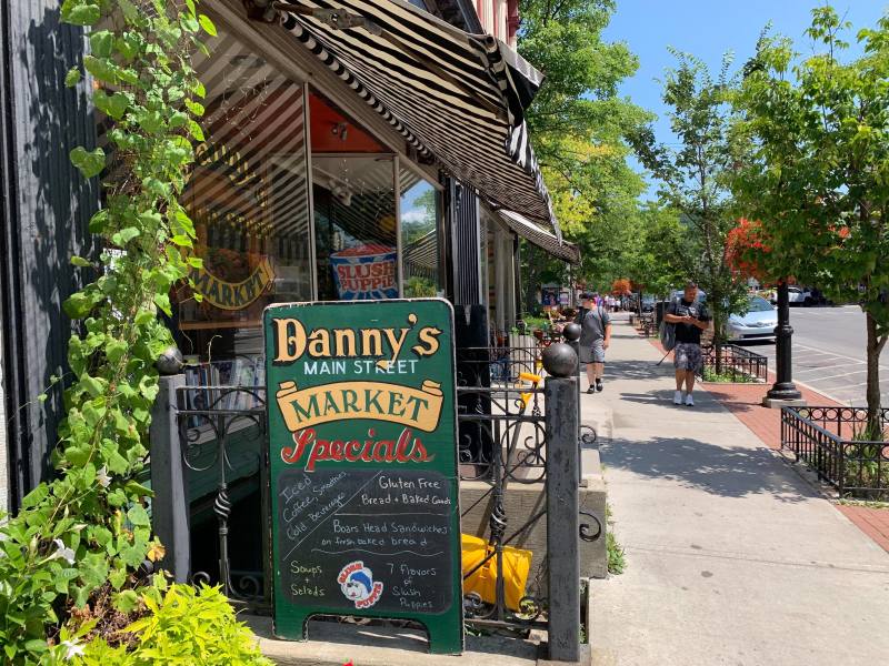Danny's Main Street Market