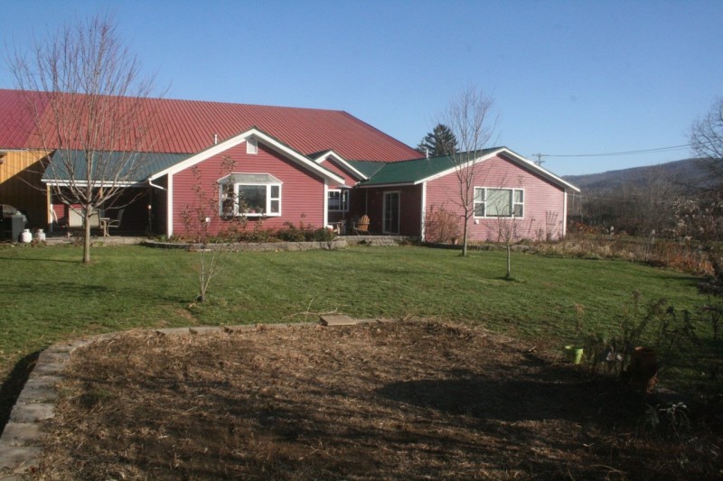 Oneonta Tennis Club Guesthouse & Suite