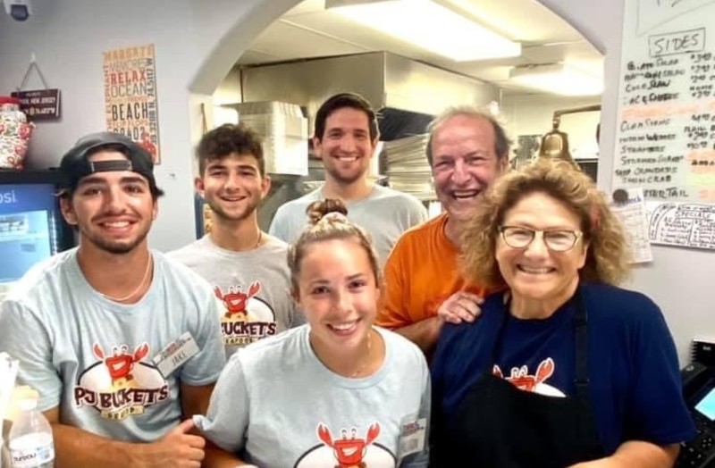 PJ Buckets Seafood Explore Attraction in Atlantic City