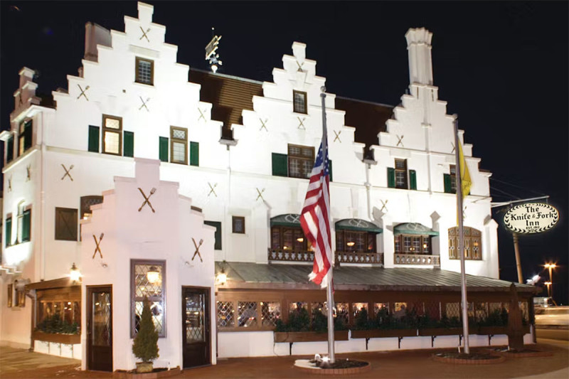Knife and fork restaurant best sale