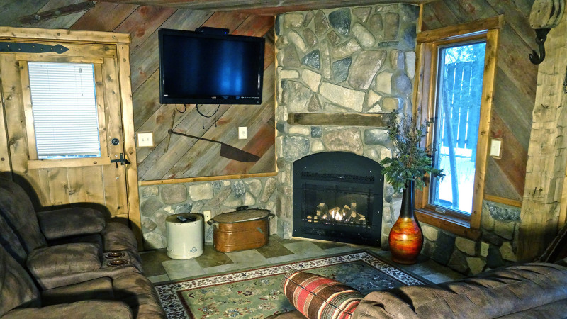 A Cedar Creek Lodge II