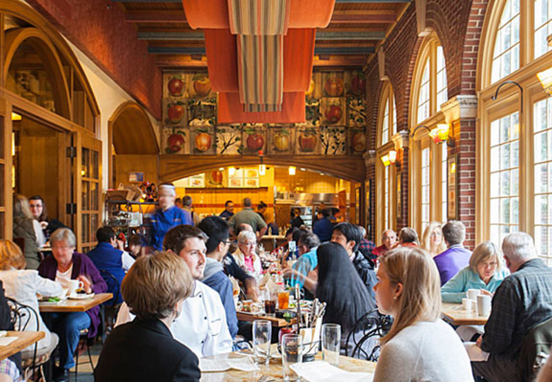 Hyde Park Restaurants Apple Pie Bakery at The Culinary Institute of