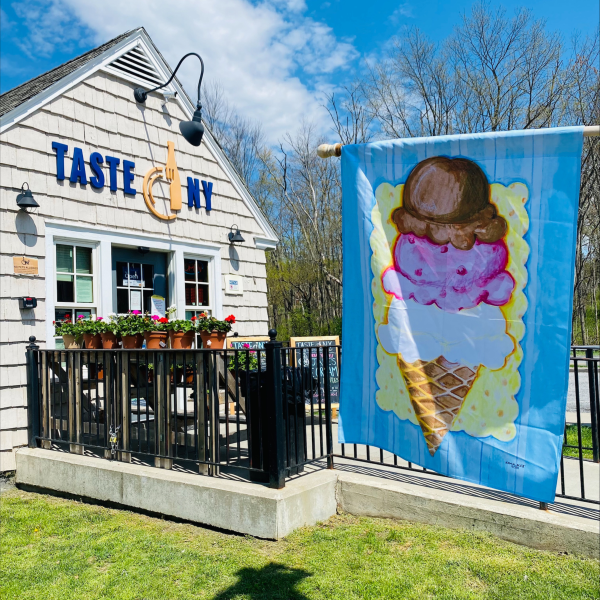                         Taste of NY Market at Todd Hill 1
                        