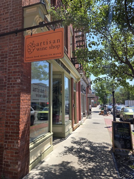                 Photo of Artisan Wine Shop Exterior
                