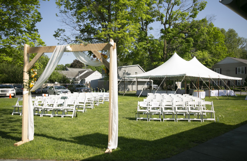 Outdoor Wedding Venue set-up w...