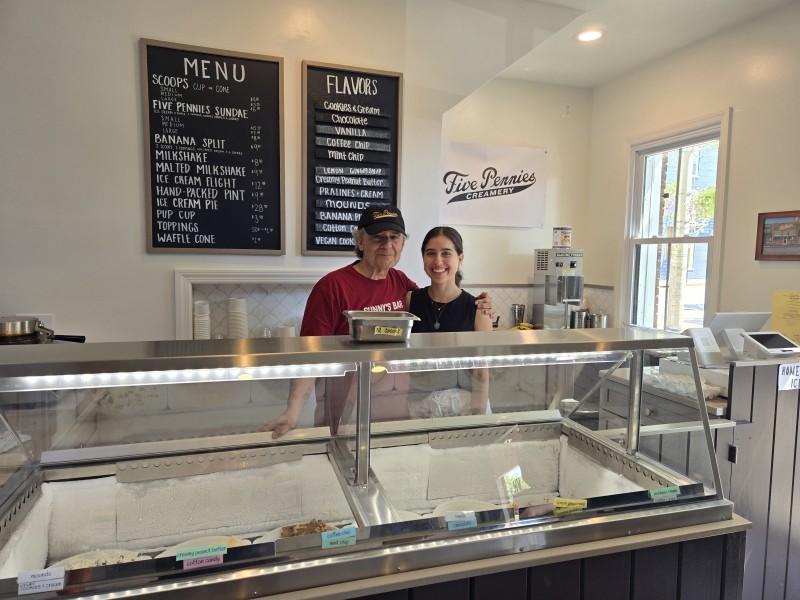                         Two employees behind the ice cream case at Five Pennies Creamery in the Hudson Valley Food Hall, Beacon.
                        