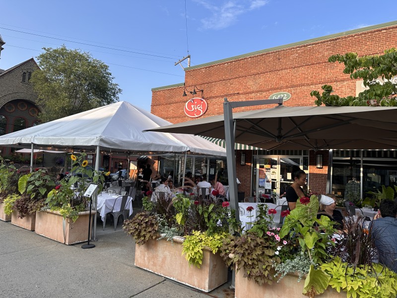                         The outdoor dining area at Gigi Hudson Valley in Rhinebeck.
                        