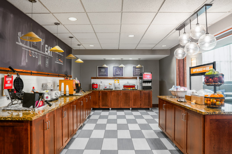                         The breakfast area at Hampton Inn & Suites Poughkeepsie
                        
