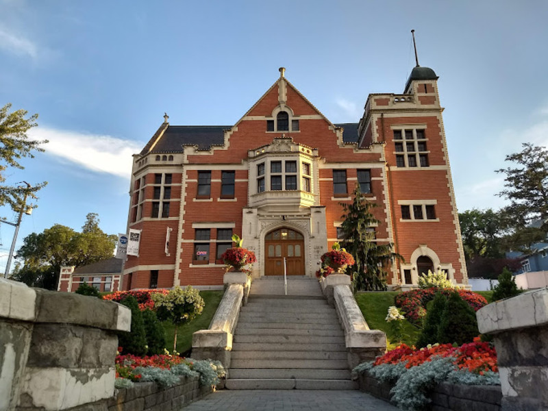 Courthouse