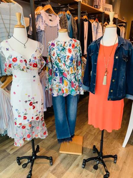 Mainstream boutique clothes hot sale