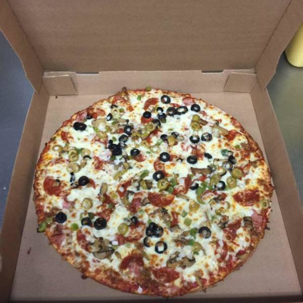 Hanson deals road pizza