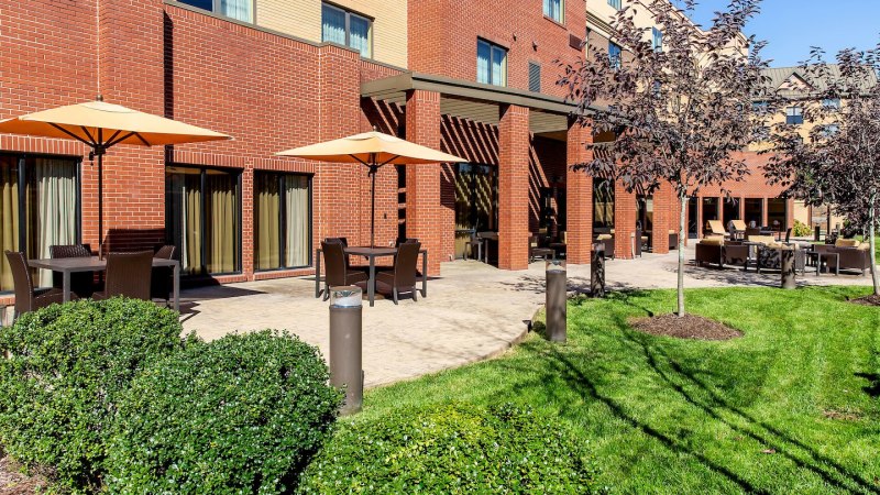 Explore Courtyard by Marriott Lexington Keeneland Airport