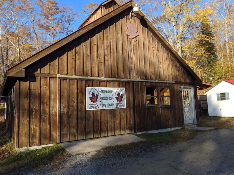 Valley Road Maple Farm