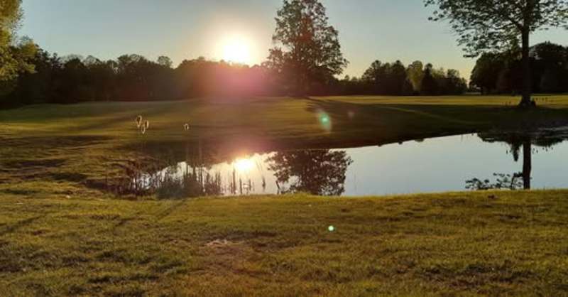 Alder Creek Golf Course & Country Inn