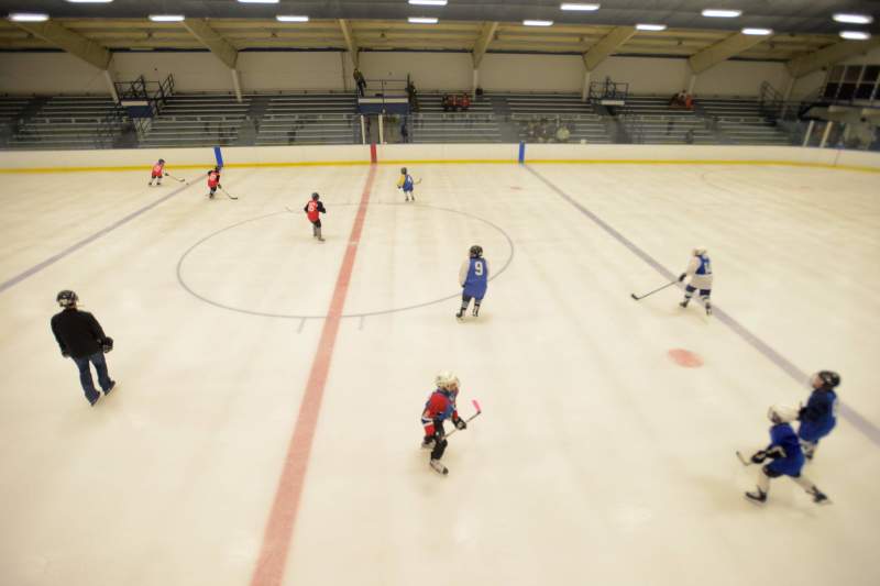 Whitestown Community Center & Ice Rink