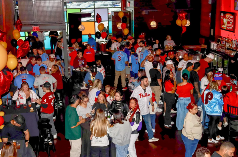 Chickie’s and Pete’s Crab House and Sports Bar