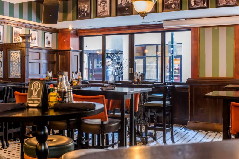 Fadó Irish Pub and Restaurant