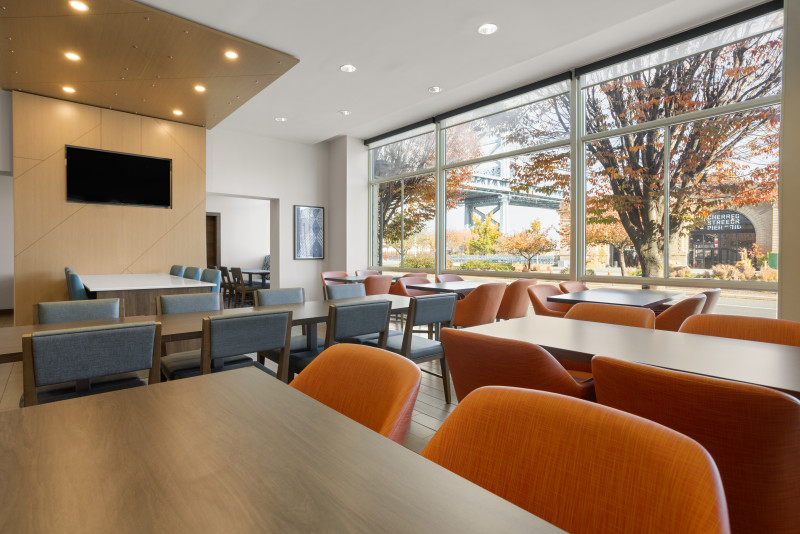 Holiday Inn Express Philadelphia Penn’s Landing
