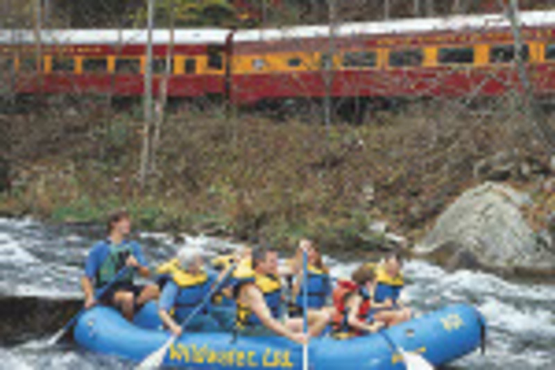 Whitewater Rafting In North Carolina Smoky Mountains In Nc