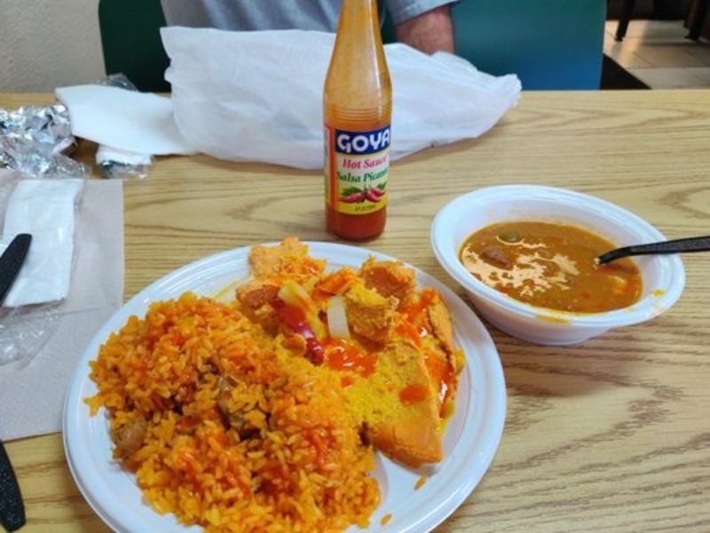 El Morro Bakery & Restaurant