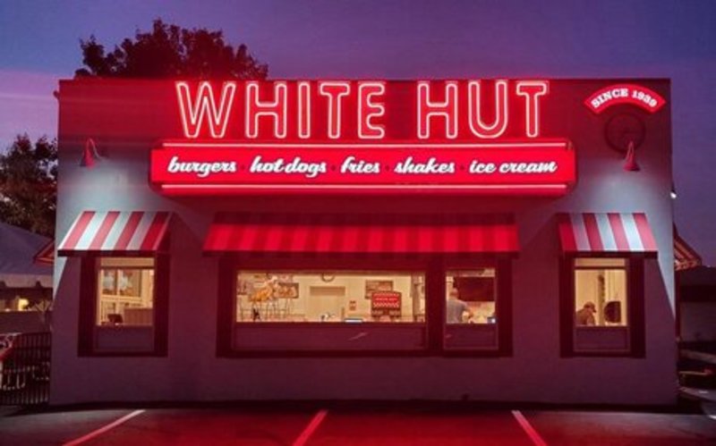 White Hut Holyoke