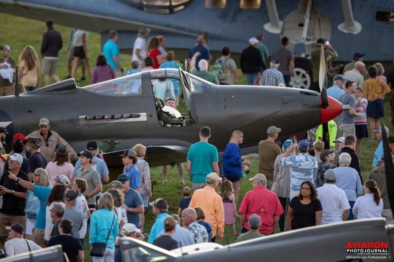 Flying Proms Symphonic Air Show | Visit Virginia Beach