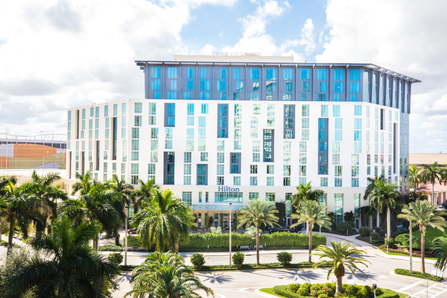 Hilton West Palm Beach listing image