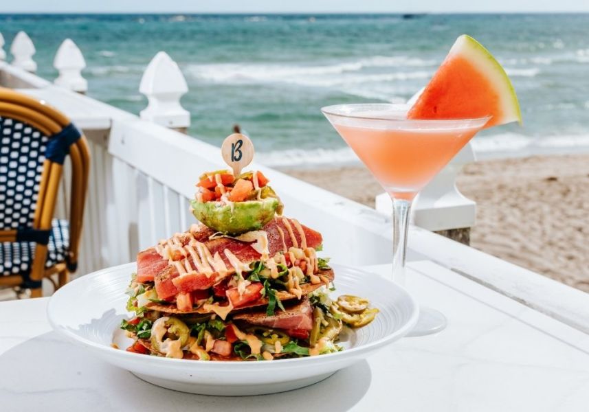 Benny’s On The Beach photo