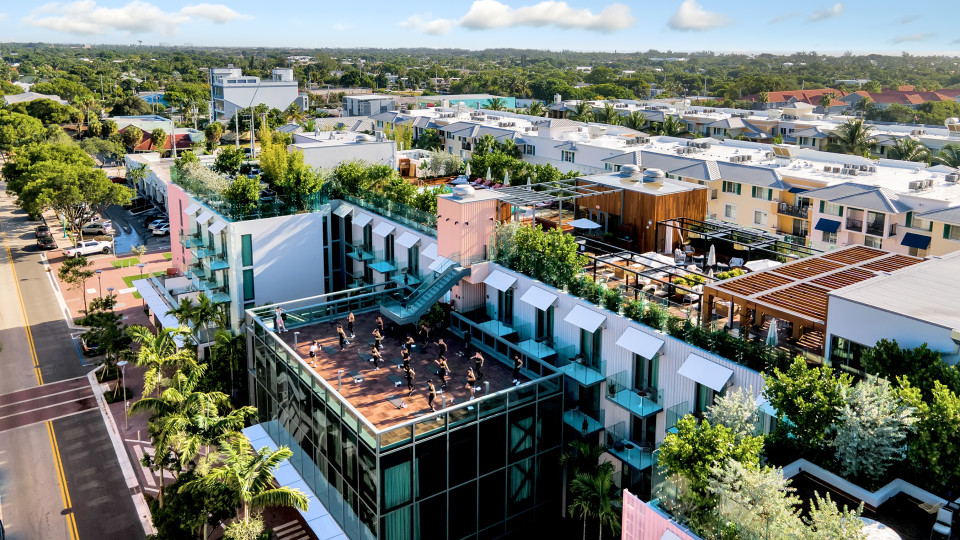 The Ray Hotel Delray Beach, Curio Collection by Hilton listing image