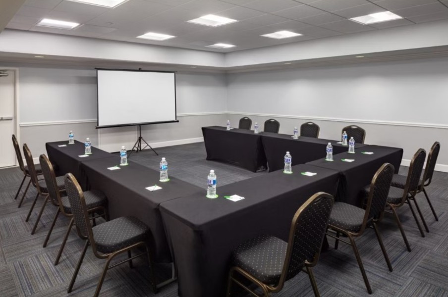 Holiday Inn & Suites Boca Raton-North by IHG photo