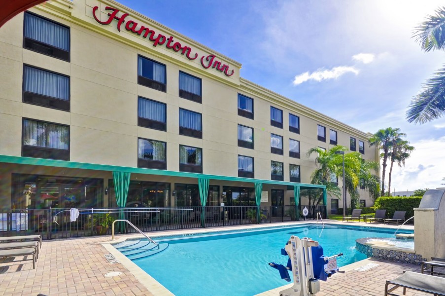 Hampton Inn West Palm Beach Florida Turnpike listing image