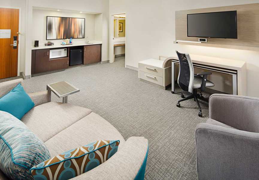 Courtyard by Marriott West Palm Beach Airport photo
