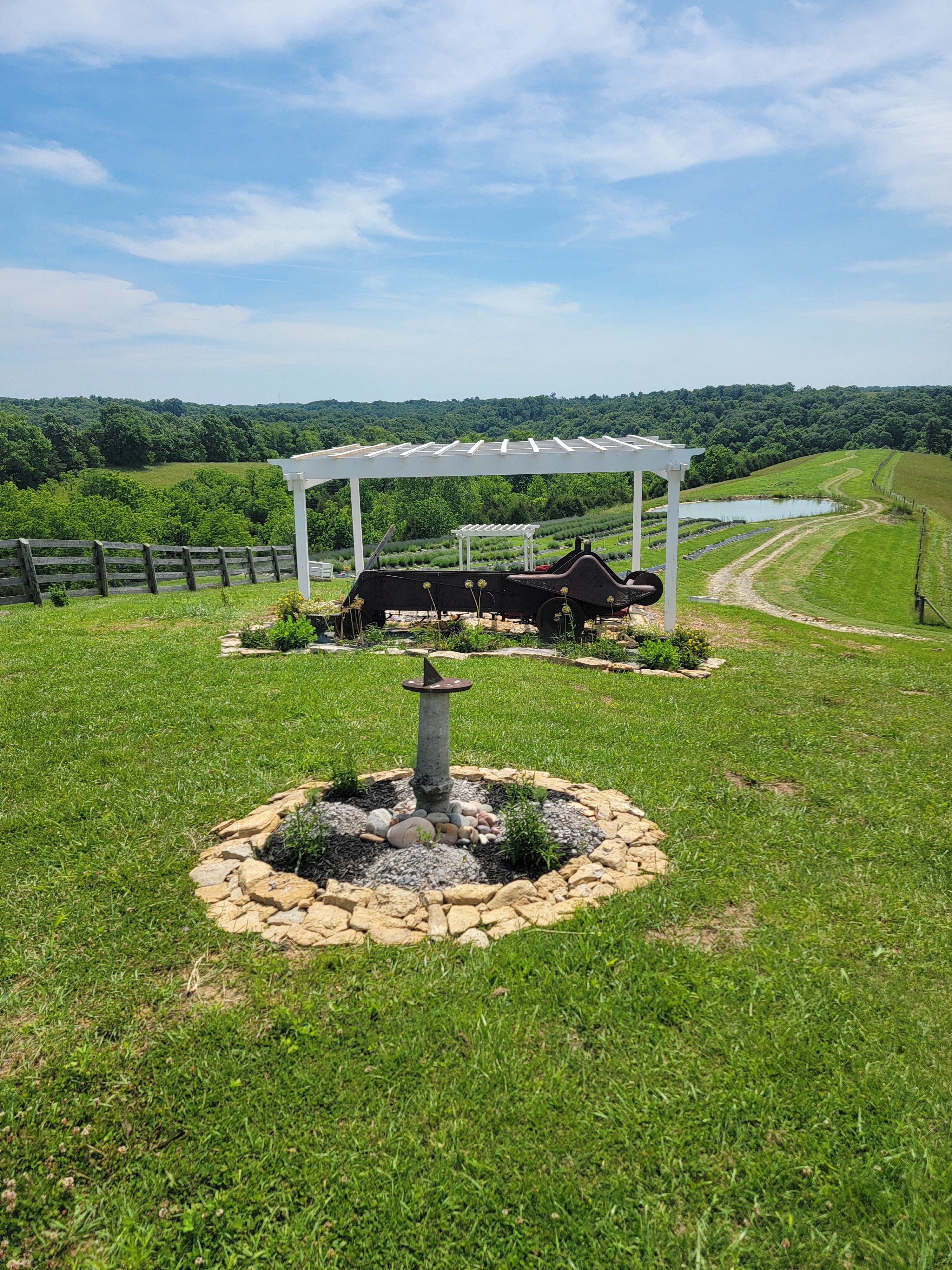 その他 Kentucky Crafts Discover Kentucky's Artisanal Creations - Handcrafted Treasures