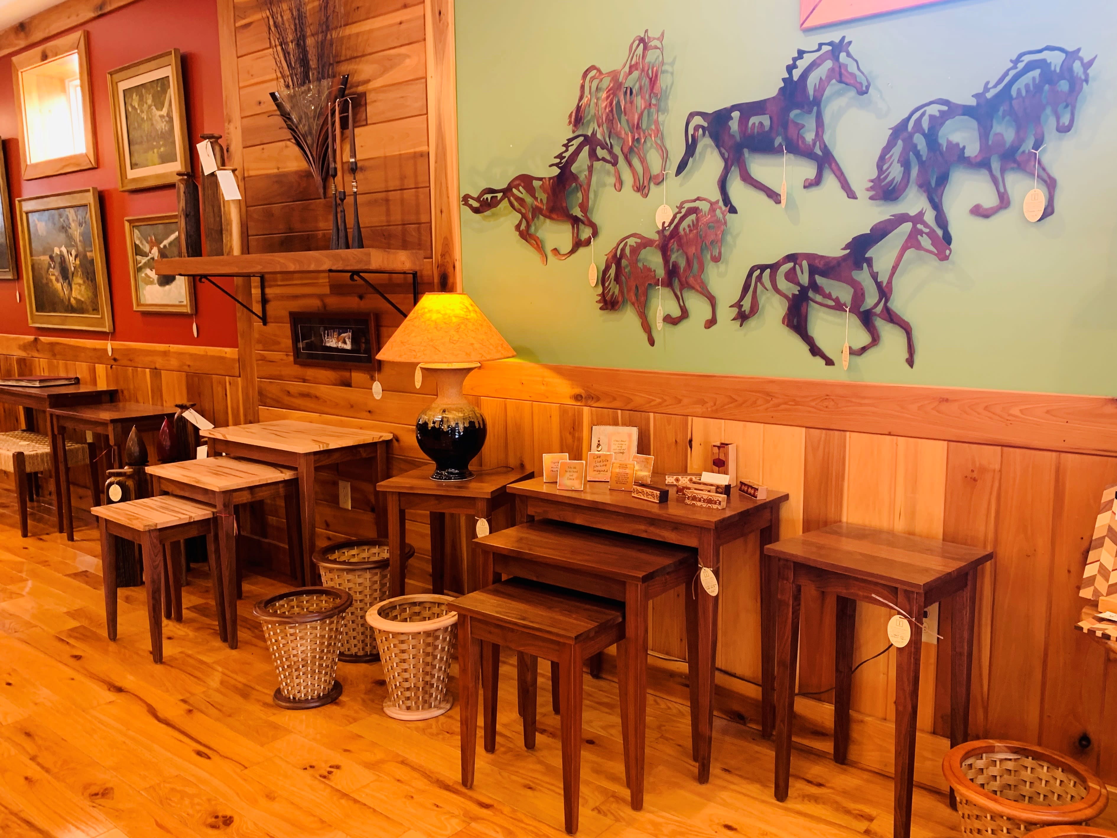 その他 Kentucky Crafts Discover Kentucky's Artisanal Creations - Handcrafted Treasures