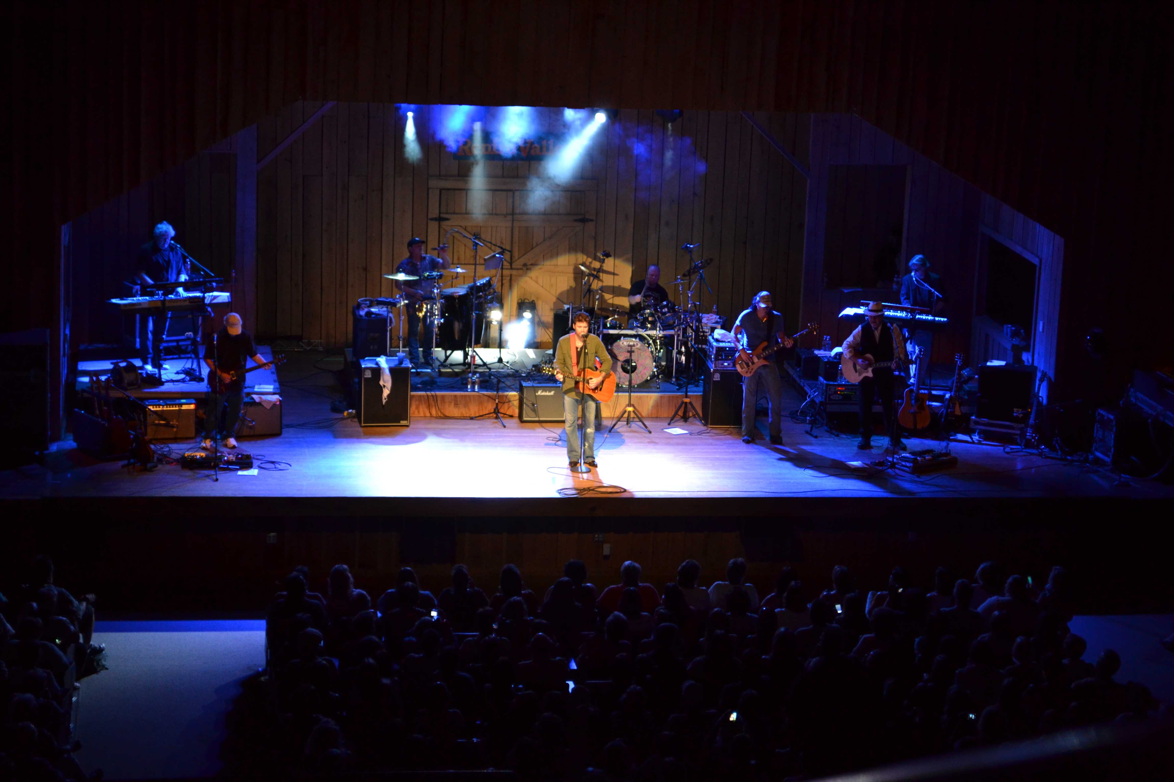 Explore | Renfro Valley Entertainment Center