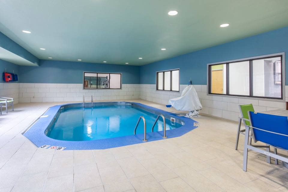 Pixie Holiday Inn Holiday Inn Services