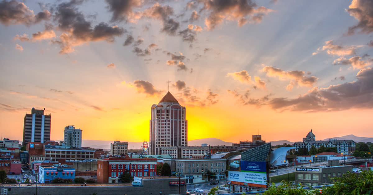 Escorts Roanoke Virginia