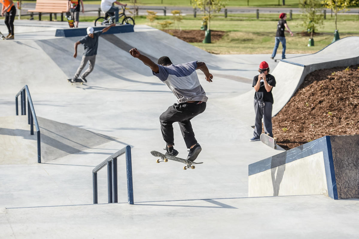 Community+Celebrates+New+Skate+Park