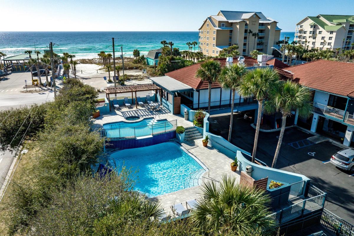 Beachside Inn in Destin | VISIT FLORIDA