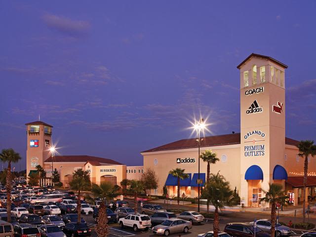 tampa premium outlets adidas