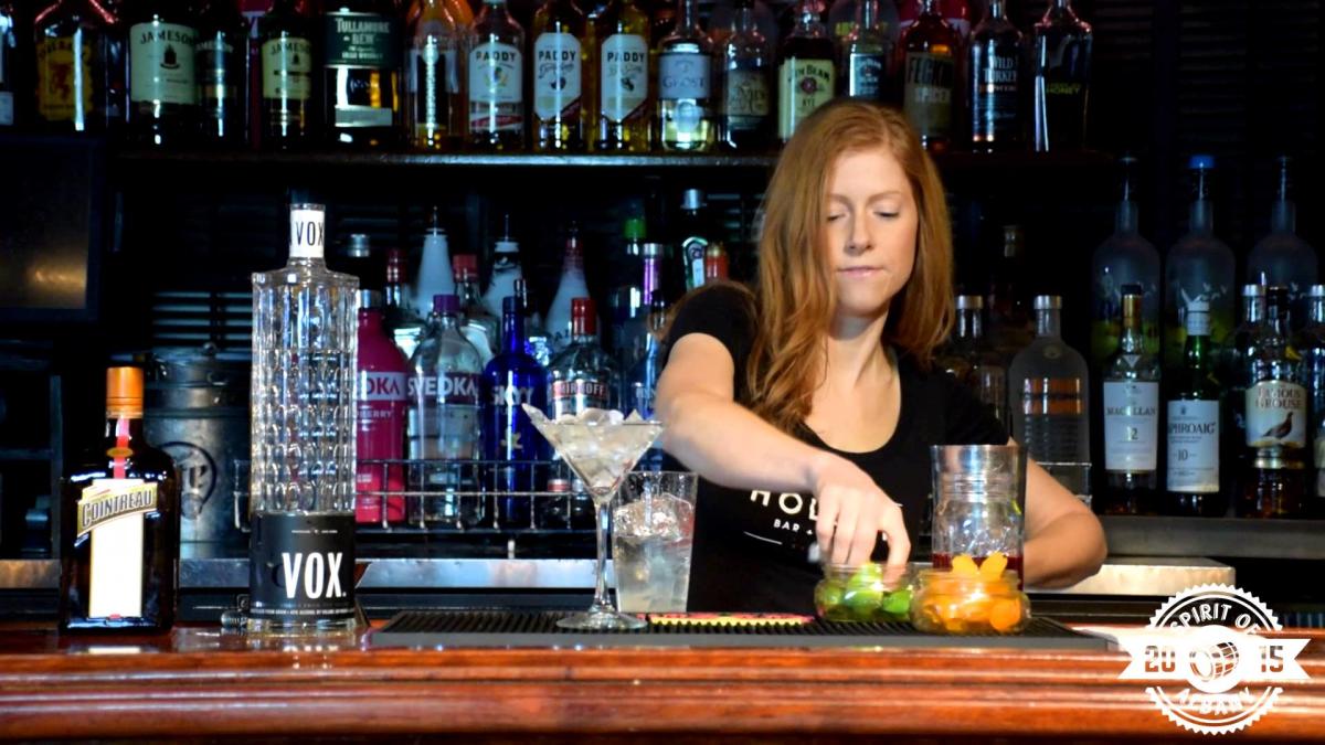 'The Old Lansing House' Cosmo - The Hollow Bar + Kitchen