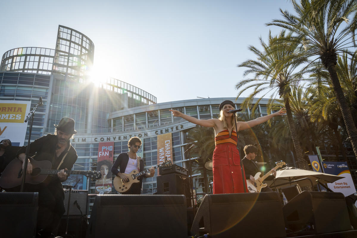 Concerts in Anaheim Find Live Music in Orange County