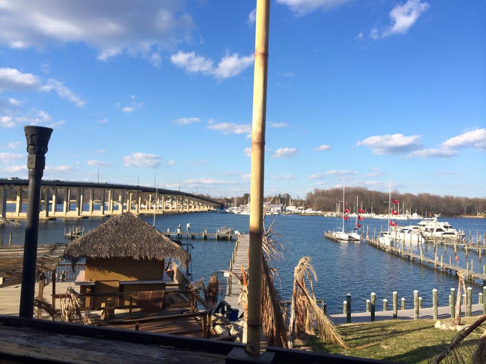 Coconut Joe’s Hawaiian Bar and Grill on the South River A Slice of Vacation, Minutes from Annapolis