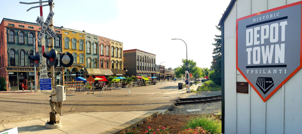 Finding SociallyDistant Fun in Ypsilanti