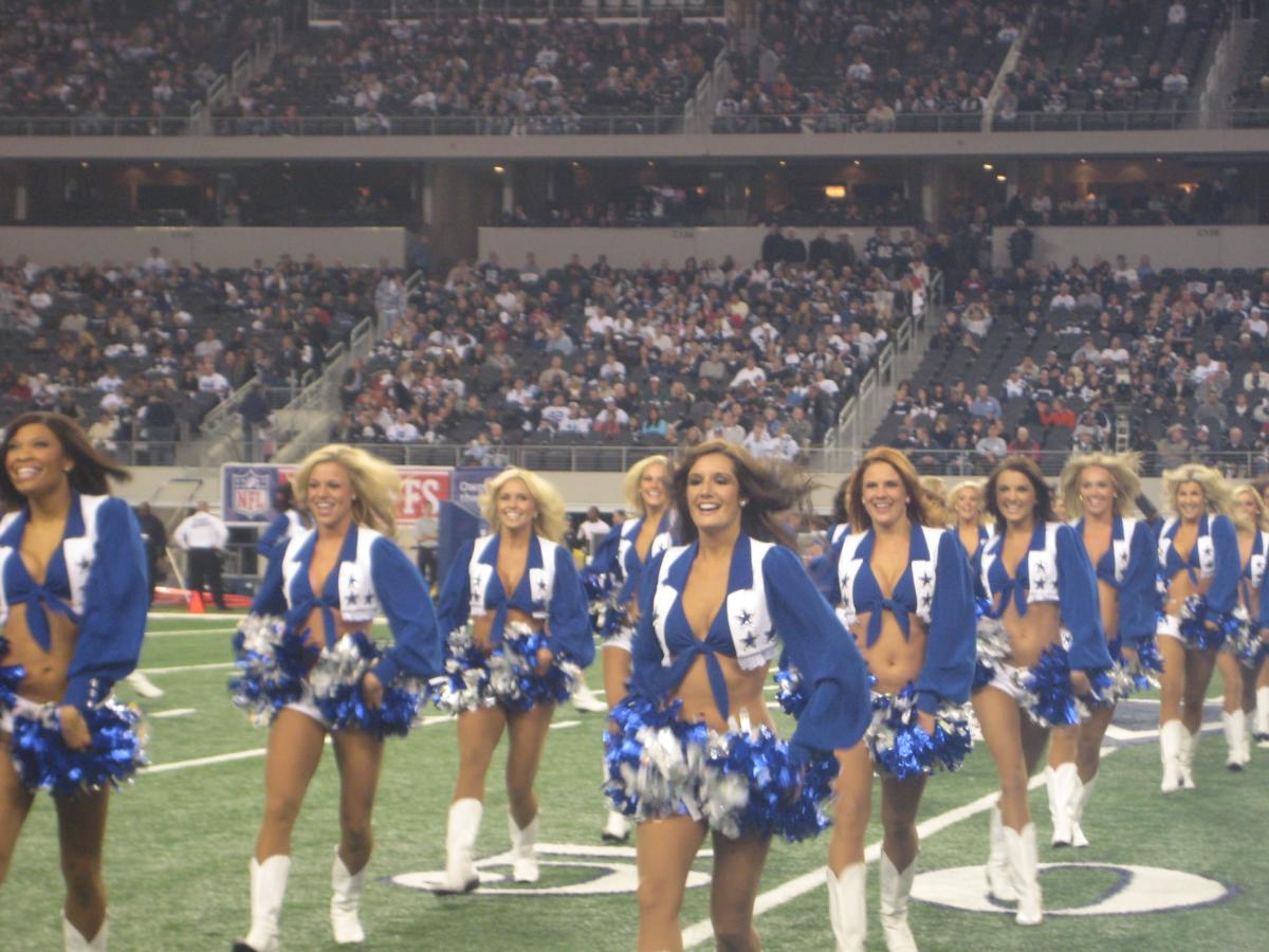 Dallas Cowboys Cheerleaders on X: The DCC uniform has 15 blue