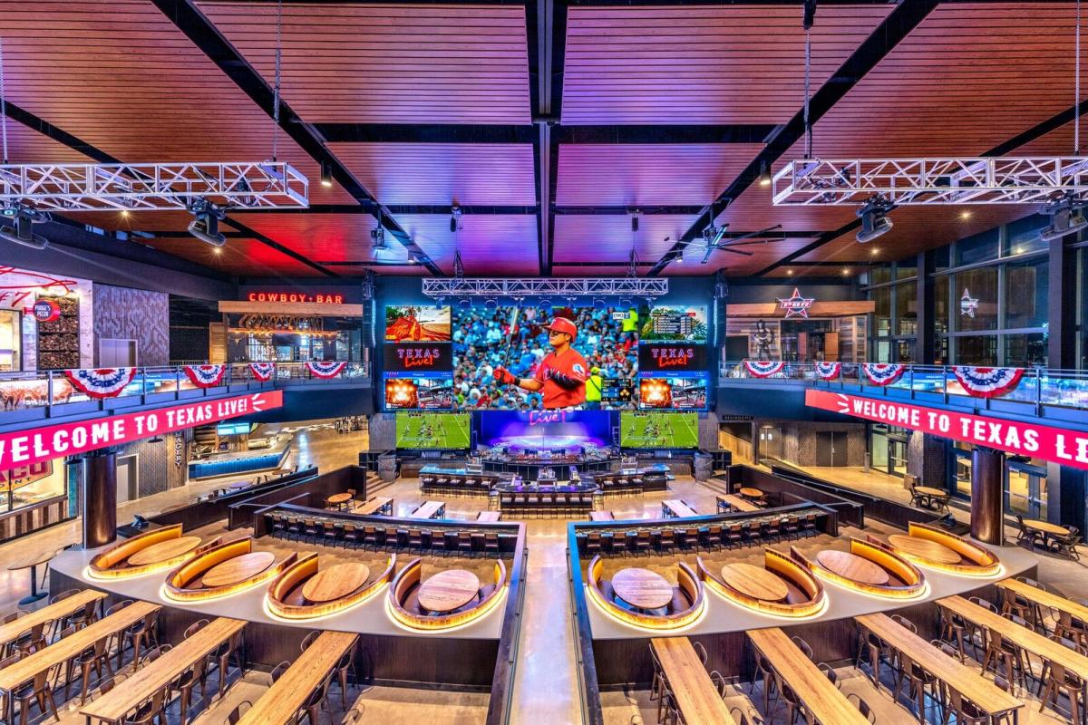 Top 8 Spots In Dfw To Watch The Big Game