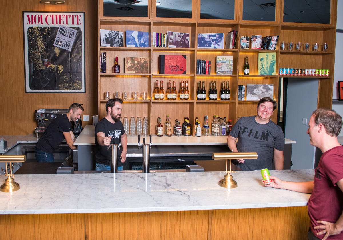 weather up bar austin